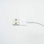 digitale Kompetenz (Weißes Sync-Kabel)